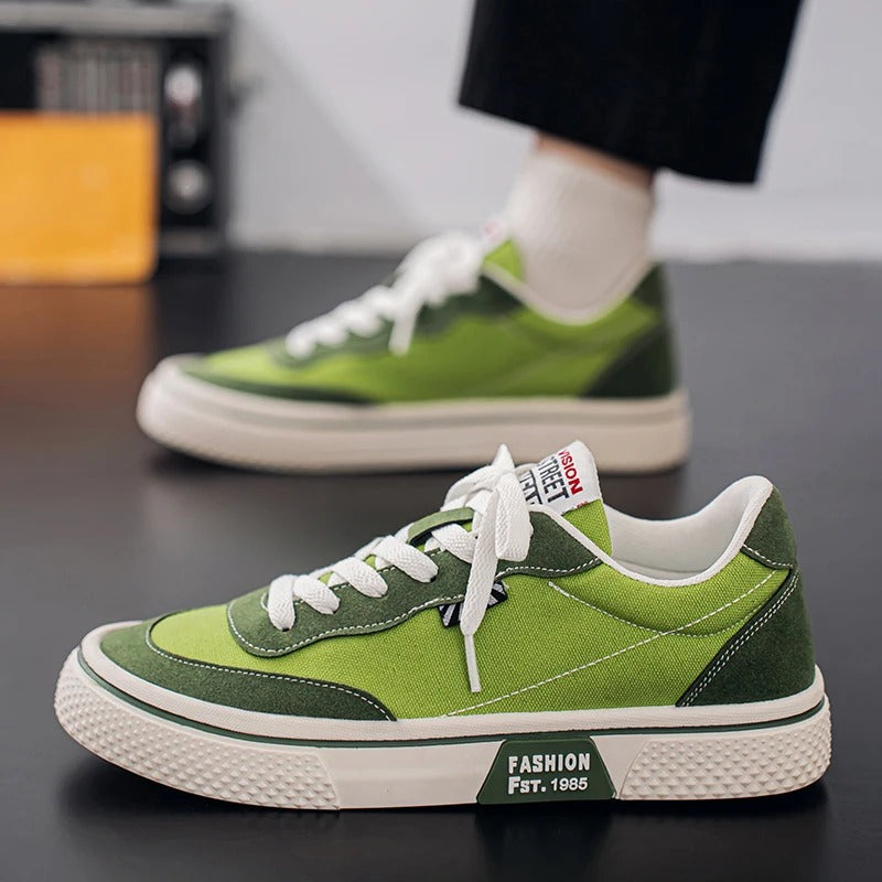 Яркие повседневные кеды