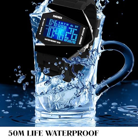 LED-часы в форме самолёта