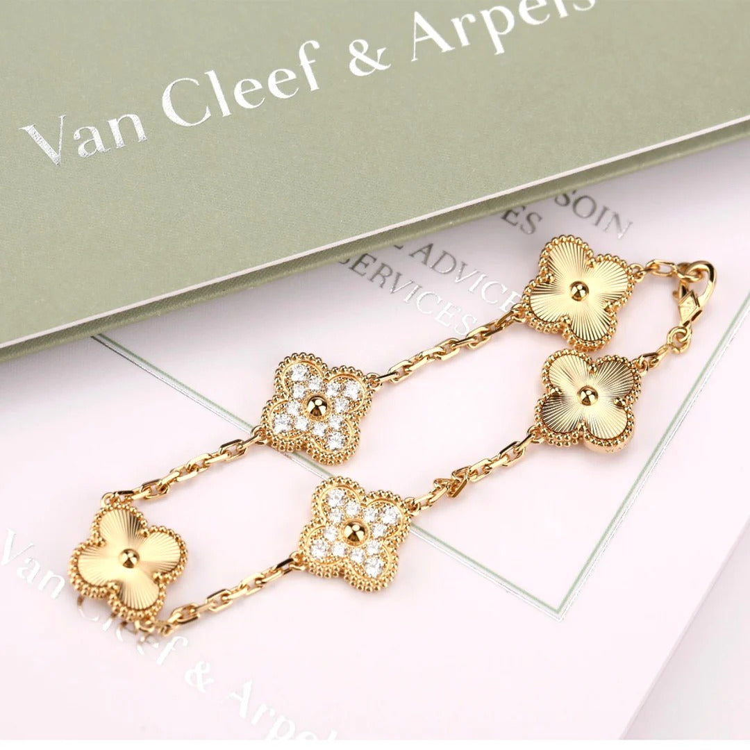 Женский браслет «Клевер» в стиле Van Cleef