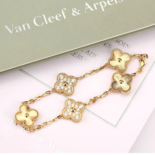 Женский браслет «Клевер» в стиле Van Cleef