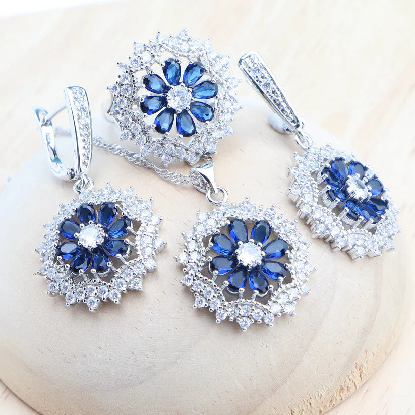 Набор украшений с кубическим цирконием